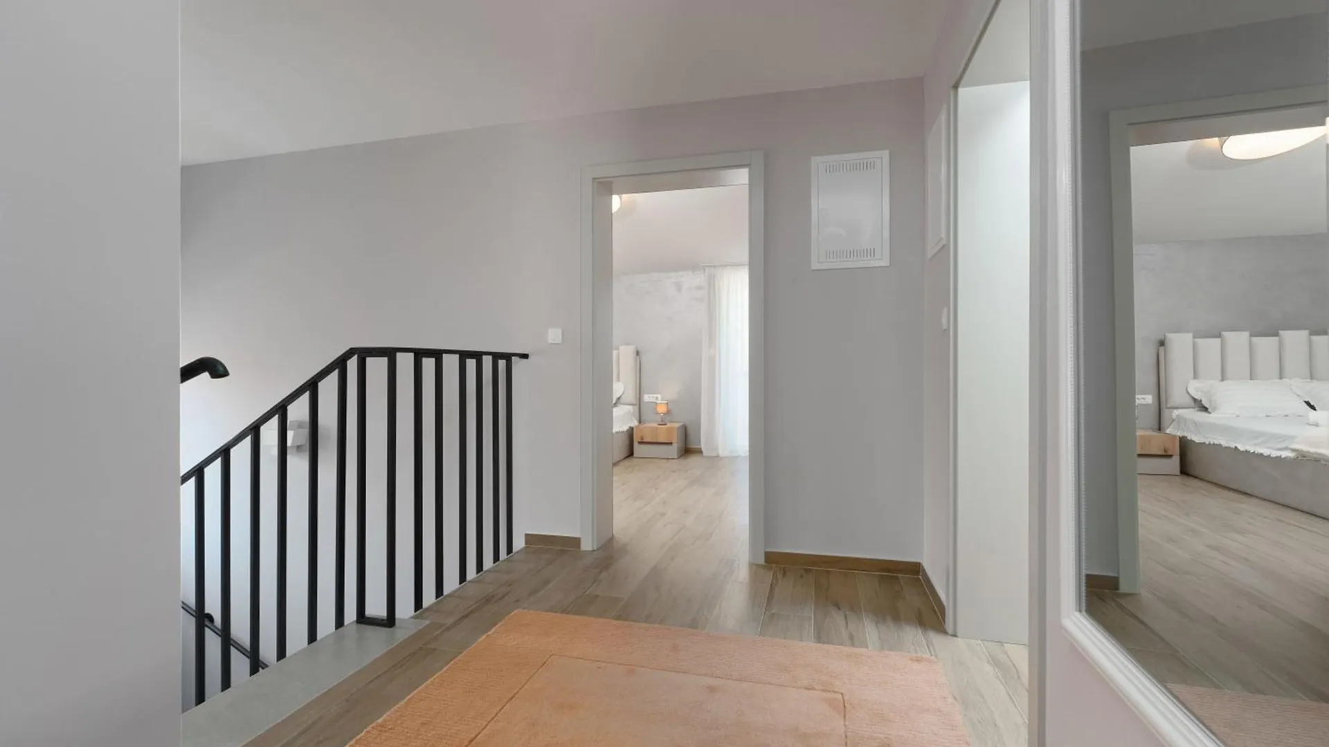 ורסאר Vila Paris 0*,  קרואטיה